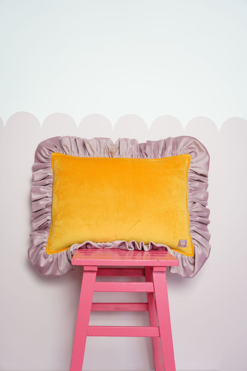 Round top orange pillows