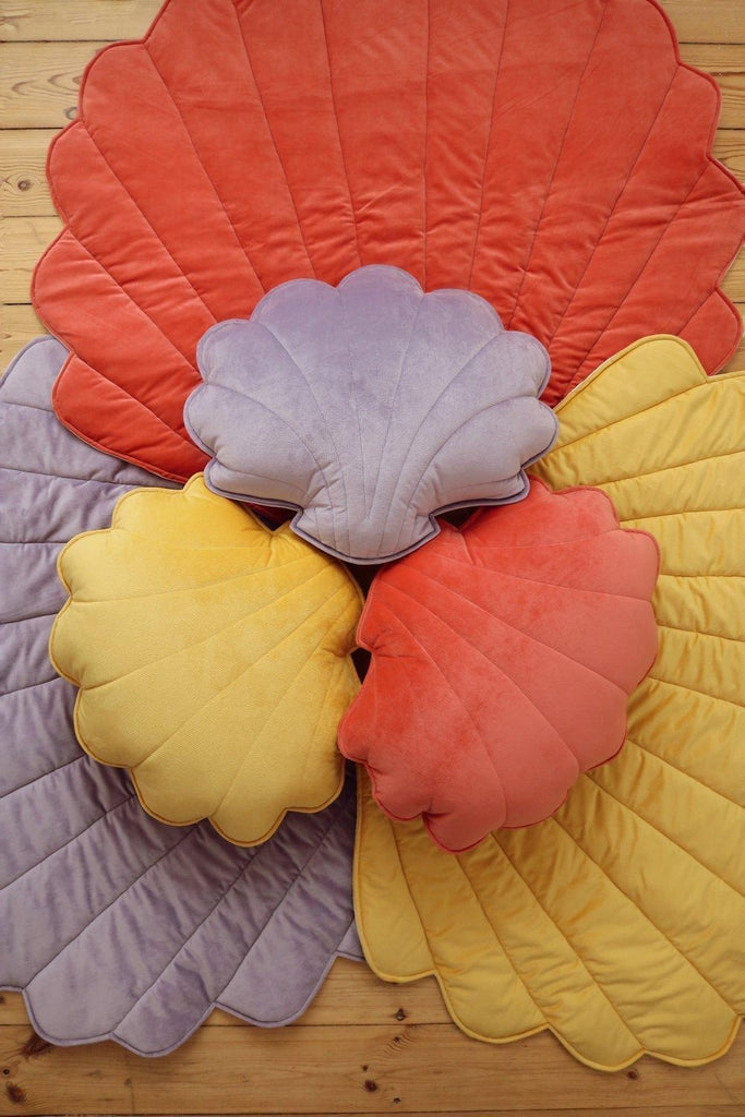 “Coral” Velvet Shell Mat