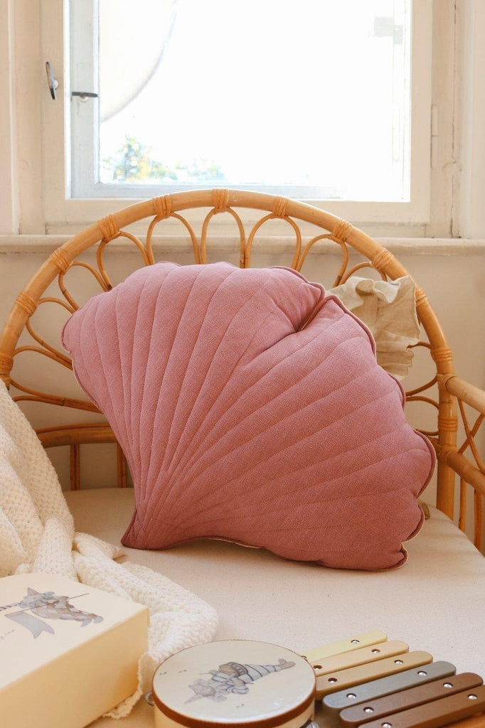 “Dirty Pink” Linen Ginkgo Leaf Pillow