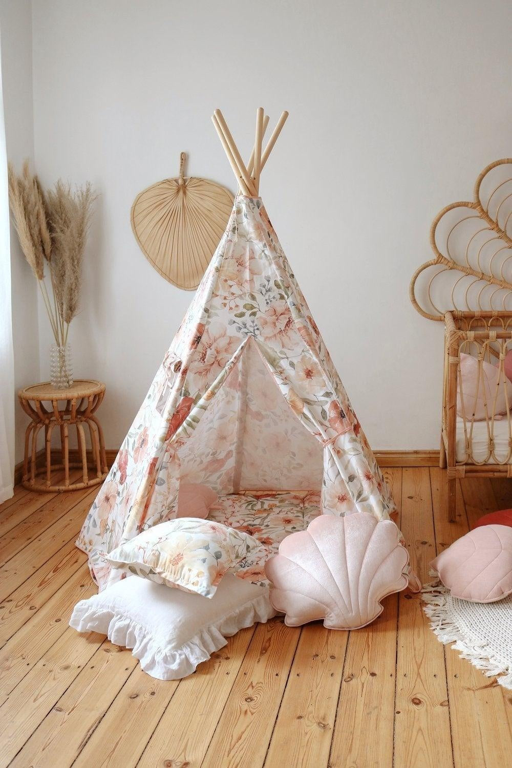 paidi loft zelt flowers “Flower Power” Teepee Tent