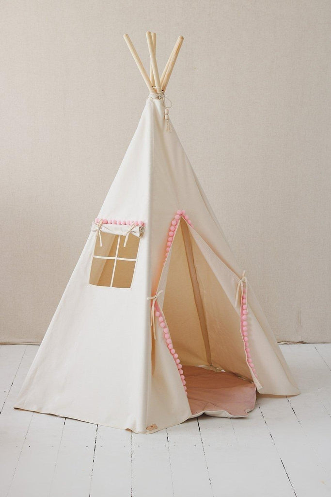 “Fluffy Pompoms” Teepee with Pompoms and Mat Set