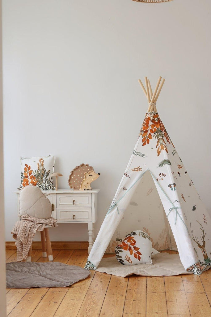 “Forest Friends” Teepee and Mat Set