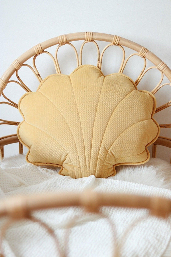 “Honey” Velvet Shell Pillow