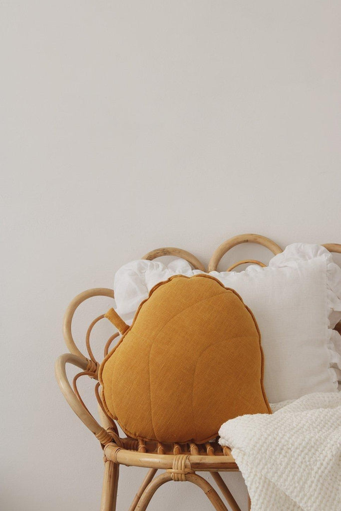 “Mango” Linen Leaf Pillow
