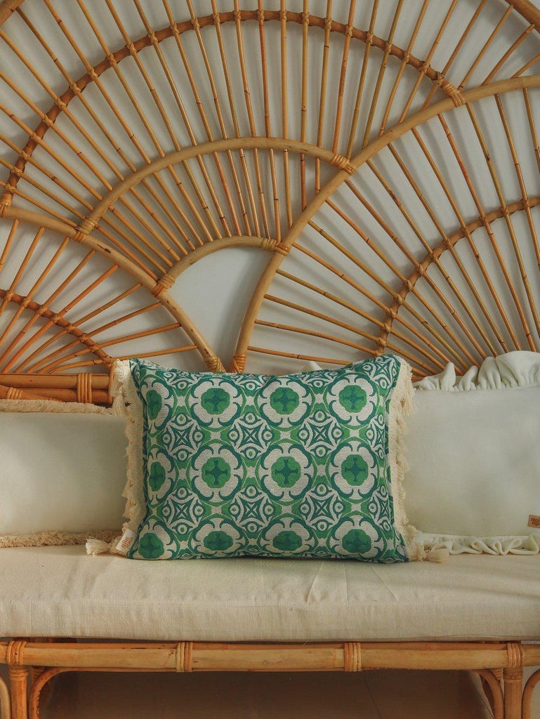 "Ocean daisy" cushion with fringe - Moi Mili