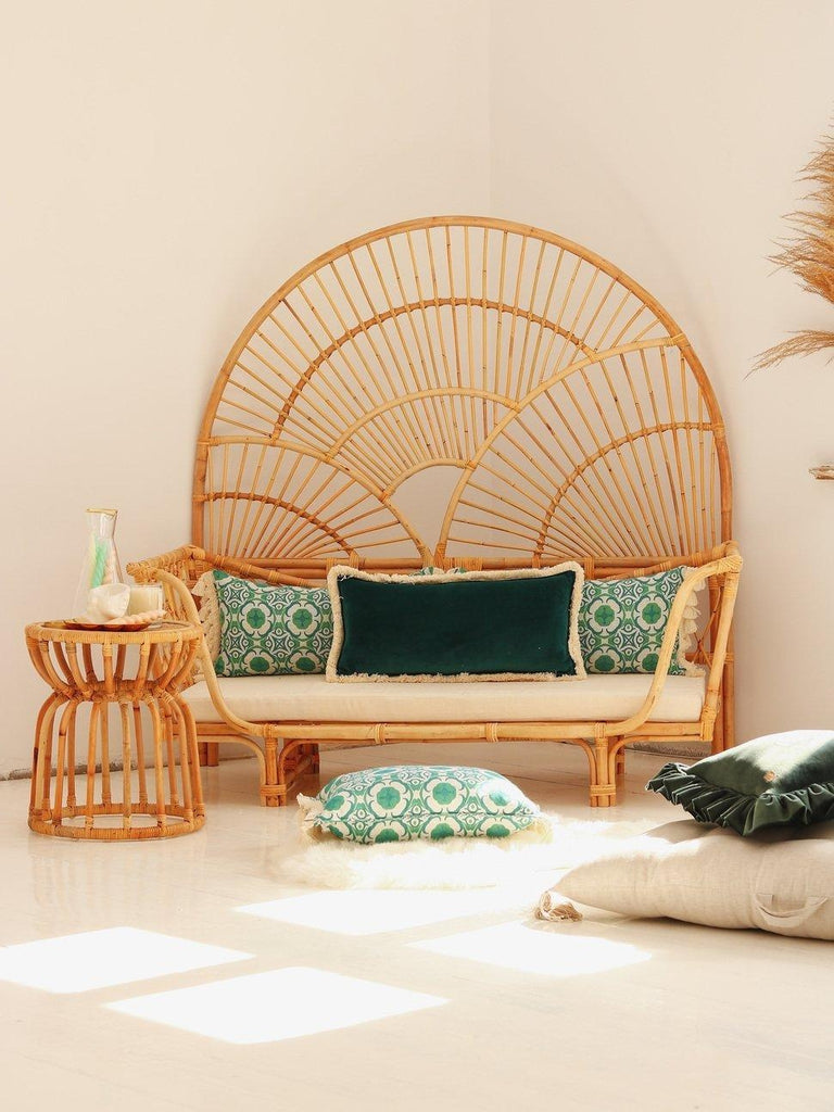 "Ocean daisy" cushion with fringe - Moi Mili