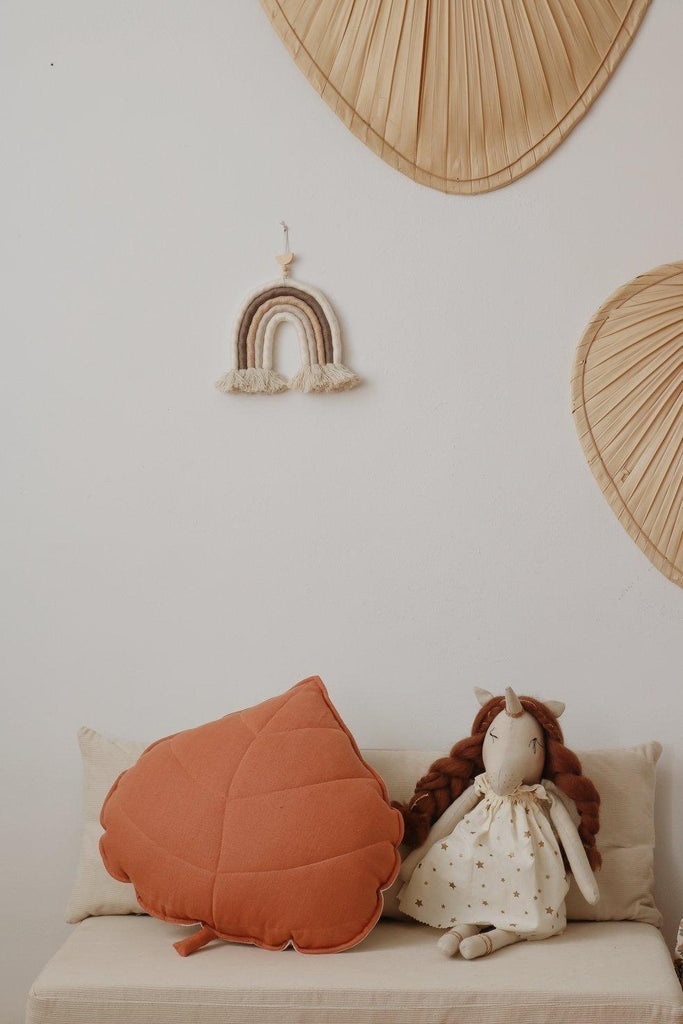 “Papaya” Linen Leaf Pillow