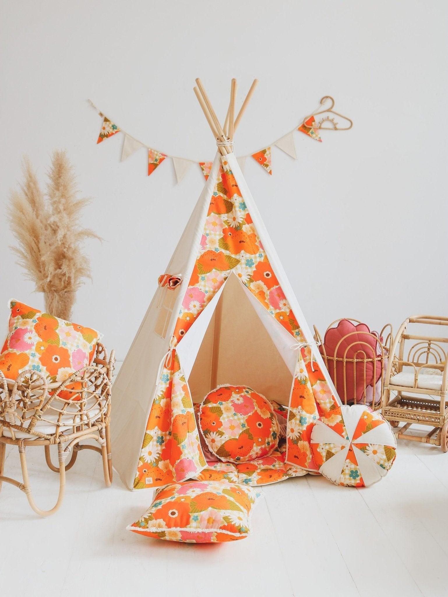 Set teepee with mat