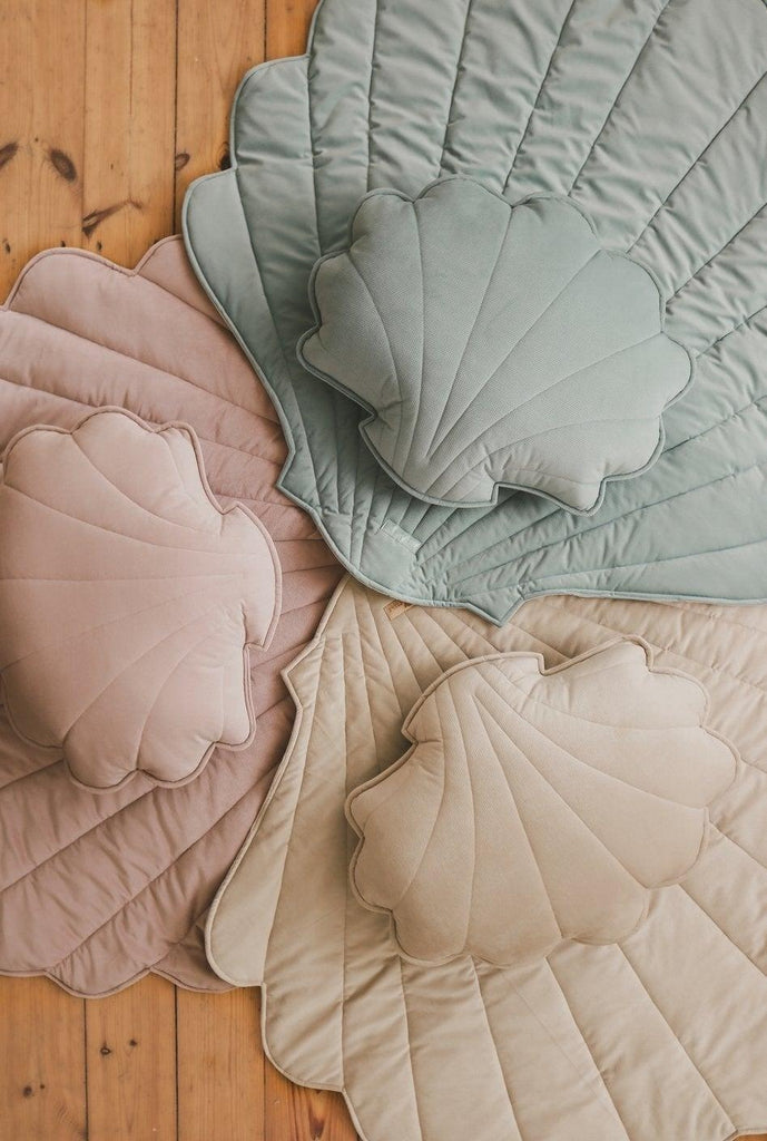 “Powder Mint” Velvet Shell Mat - Moi Mili
