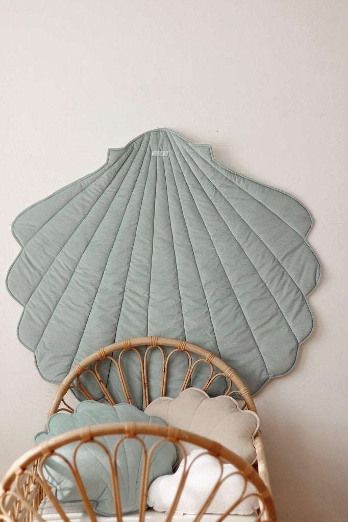 “Powder Mint” Velvet Shell Mat