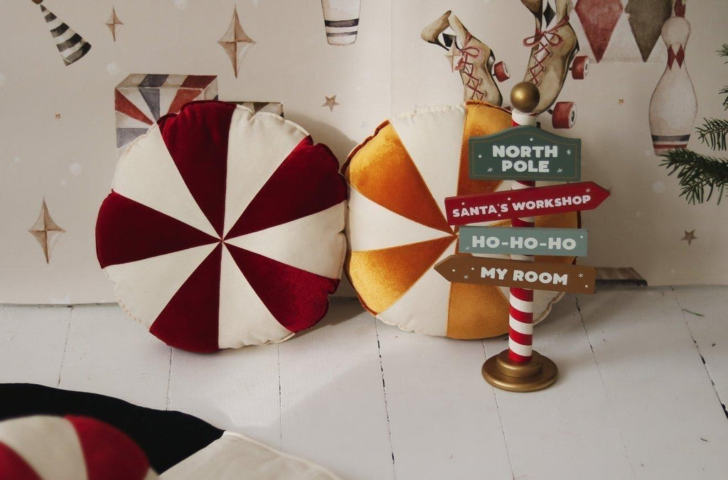 “Red Candy” Patchwork Pillow