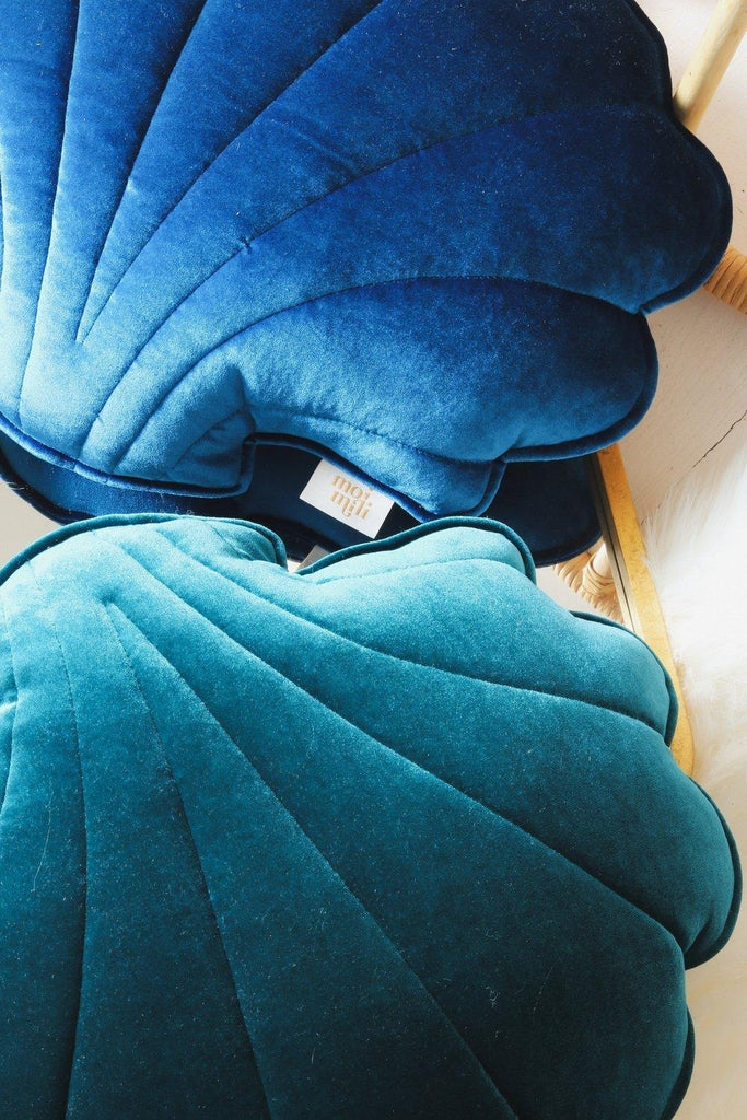 “Sea Eye Pearl ” Velvet Shell Cushion - Moi Mili