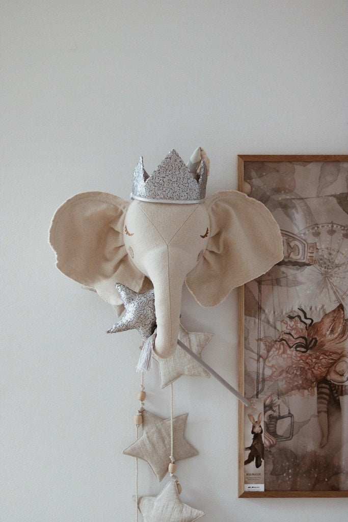 “Silver Sequins” Wand