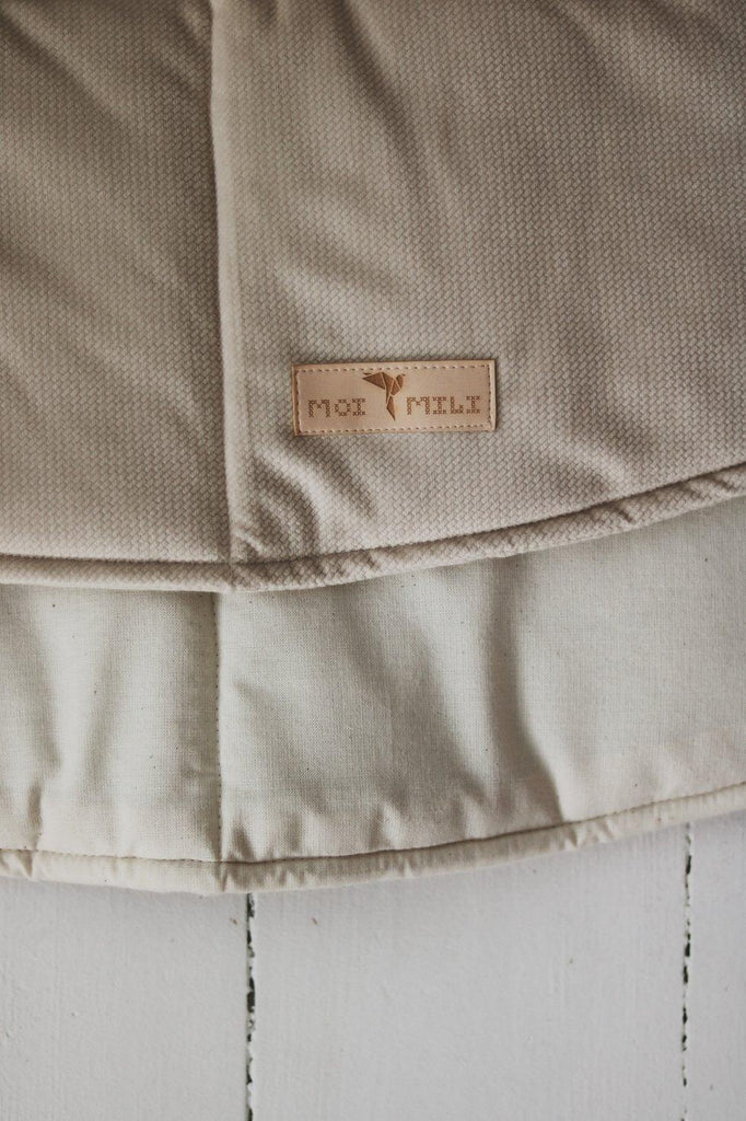 “Soft Beige” Round Velvet Mat