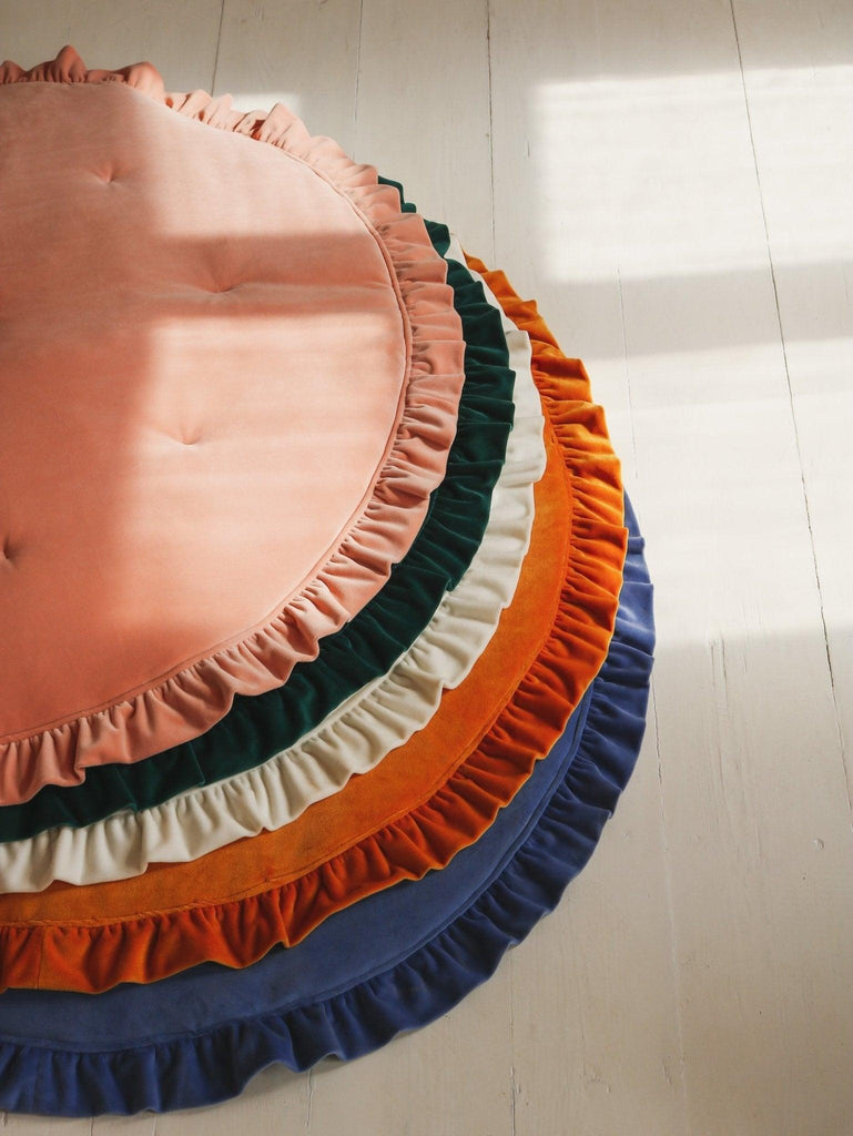 Soft Velvet Mat with Frill “Apricot” - Moi Mili