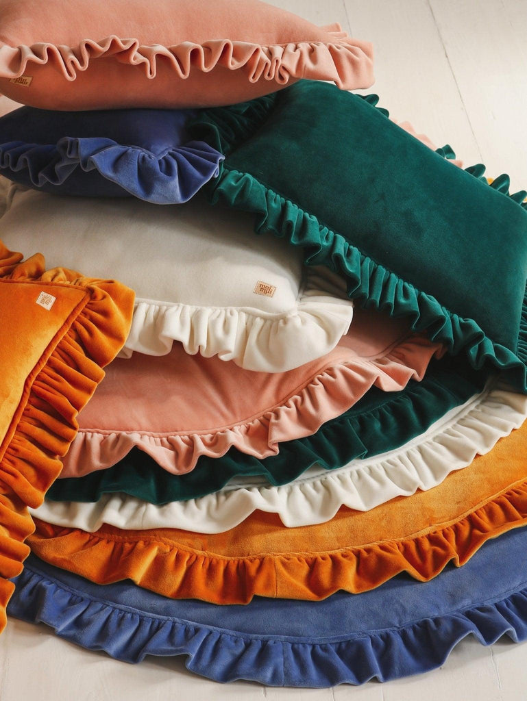Soft Velvet Mat with Frill “Apricot” - Moi Mili