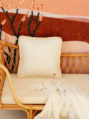 "White" soft velvet cushion with fringe - Moi Mili