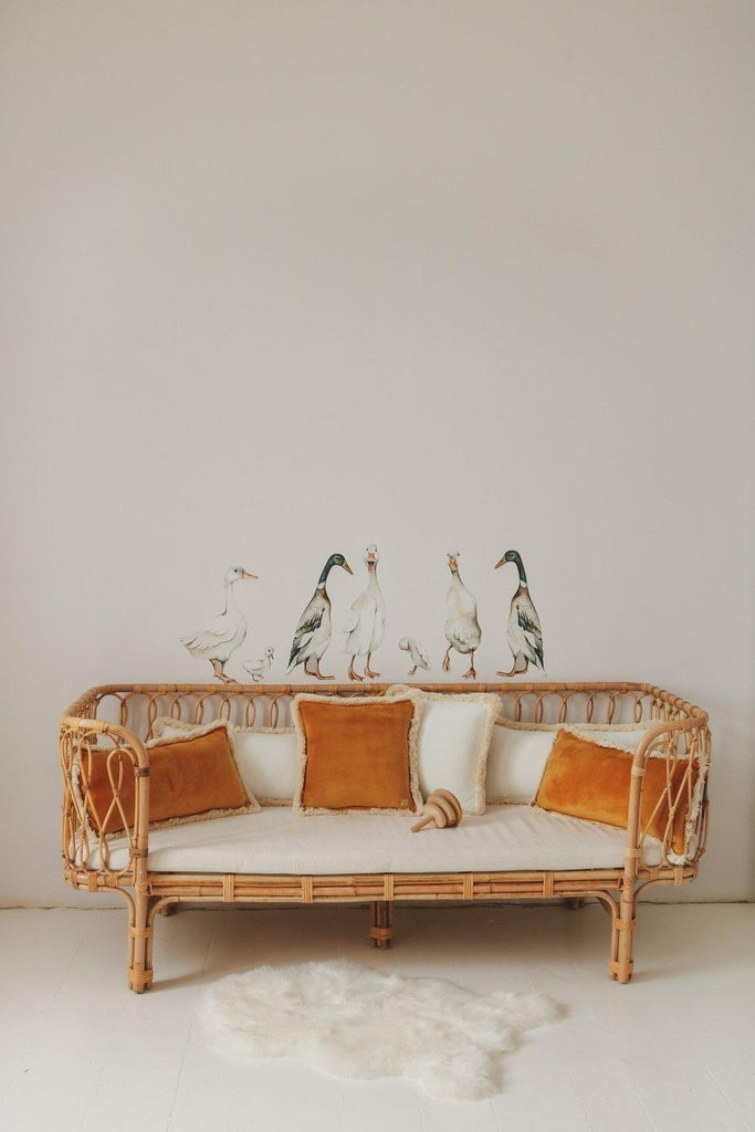 "White" soft velvet cushion with fringe - Moi Mili